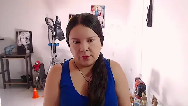 claryssa  online show from 05-15-26, 05:53