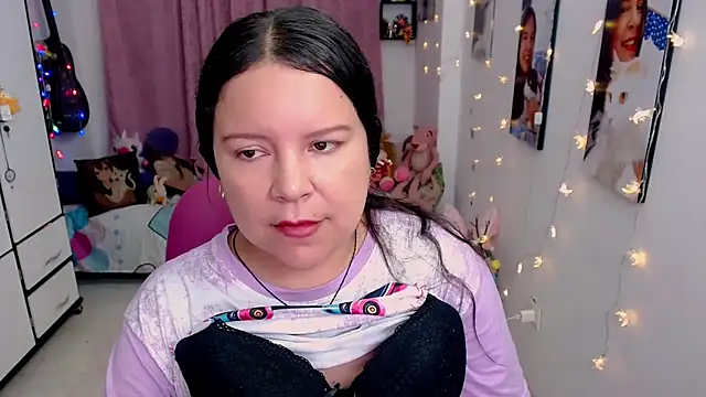 claryssa  online show from 05-16-26, 05:59