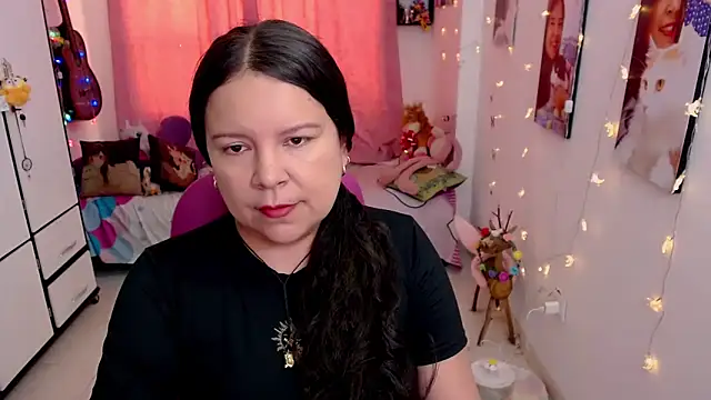 claryssa  online show from 05-22-26, 08:14