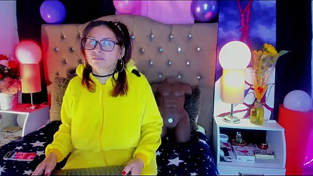 SheraHadee online show from 03-14-25, 04:10