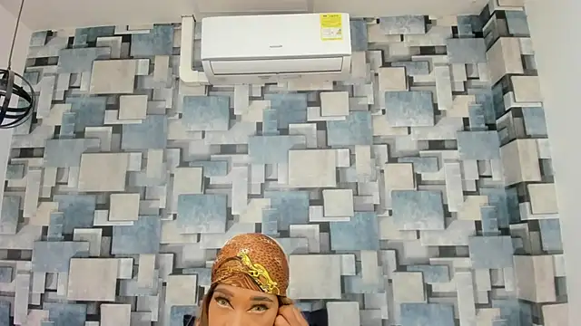 Snapshot of angel_dthroatt chatting on 02-05-26, 12:10 angel dthroatt online show from 02-05-26, 12:10