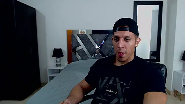 Frank heaven01 online show from 02-15-25, 09:04