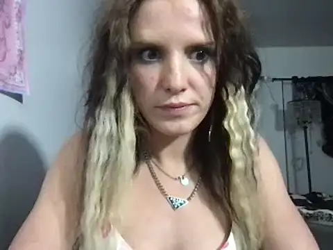 Snapshot of kittycatkendra chatting on 02-22-25, 09:34 kittycatkendra online show from 02-22-25, 09:34