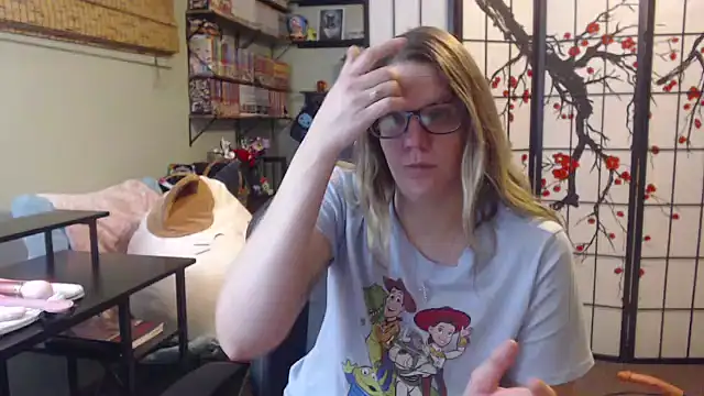 Sarahtineke online show from 03-16-26, 03:38