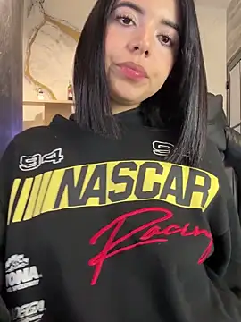 NicolRoss  online show from 11-09-25, 05:11