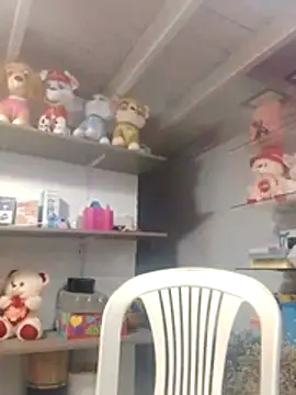 VivienAndClark online show from 10-28-25, 09:39