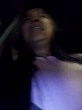 VivienAndClark online show from 11-13-25, 01:04