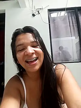 VivienAndClark online show from 11-23-25, 05:46