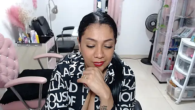 titsbiglovers online show from 06-06-26, 10:58