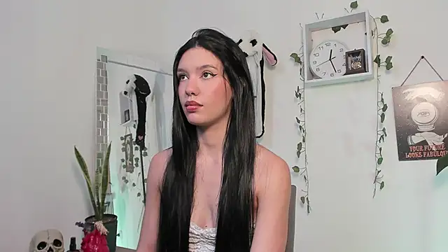 Emperatriiz online show from 01-25-25, 05:30