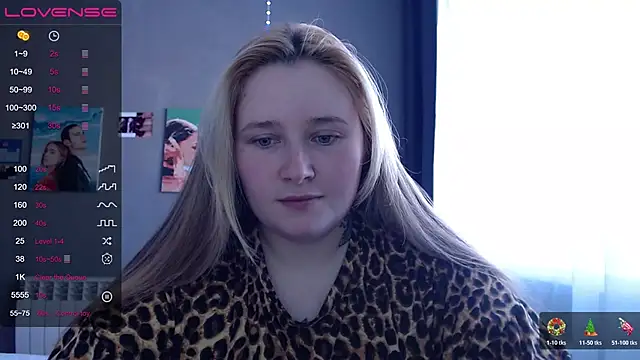 Light Luna online show from 11-16-25, 07:25