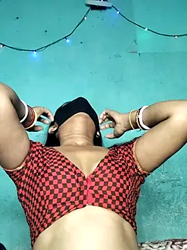 Luv Adite20 online show from 03-06-25, 05:43