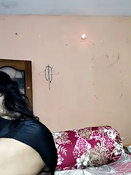 Luv Adite20 online show from 11-11-25, 05:18