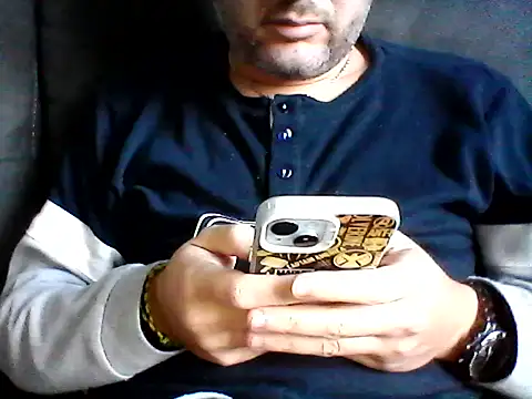 Snapshot of daky_86 chatting on 10-21-25, 03:02 daky 86 online show from 10-21-25, 03:02