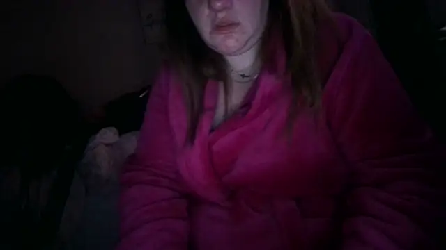 Snapshot of BeckiTooSweet chatting on 01-30-25, 12:48 BeckiTooSweet online show from 01-30-25, 12:48