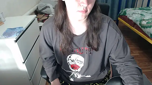 EvaMiron online show from 09-10-25, 03:23