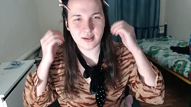 EvaMiron online show from 12-05-25, 06:59