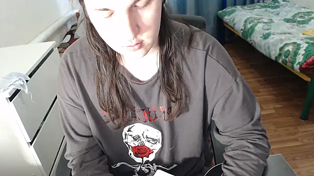 EvaMiron online show from 12-21-25, 07:59