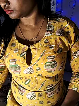 FANTASY QUEEN 07 online show from 03-02-25, 09:53