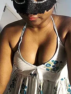 FANTASY QUEEN 07 online show from 04-29-26, 02:37