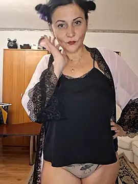 Snapshot of anaaamariaaaa chatting on 10-06-25, 03:31 anaaamariaaaa online show from 10-06-25, 03:31