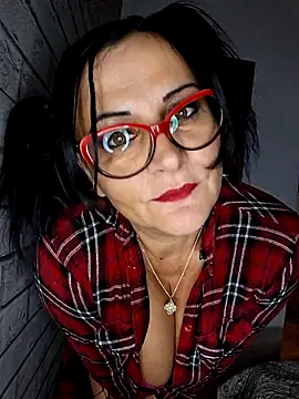 Snapshot of anaaamariaaaa chatting on 10-16-25, 10:16 anaaamariaaaa online show from 10-16-25, 10:16