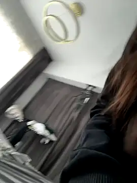 Snapshot of deliaroyal chatting on 09-28-25, 11:26 deliaroyal online show from 09-28-25, 11:26