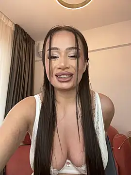 Snapshot of deliaroyal chatting on 11-23-25, 01:22 deliaroyal online show from 11-23-25, 01:22