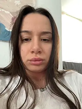 Snapshot of deliaroyal chatting on 02-10-26, 12:31 deliaroyal online show from 02-10-26, 12:31