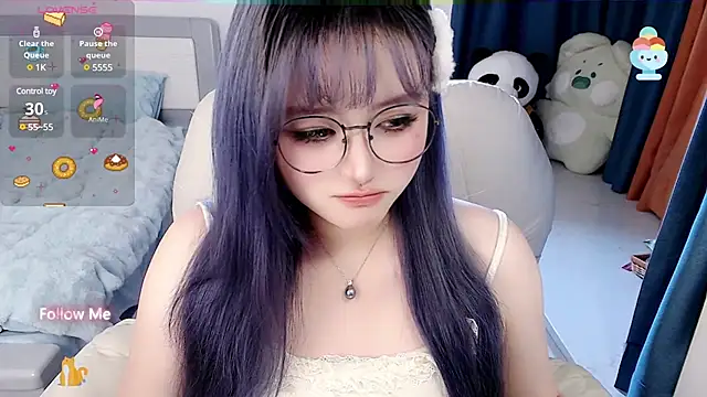 Snapshot of Sweet-18wanwan chatting on 02-11-25, 06:11 Sweet-18wanwan online show from 02-11-25, 06:11