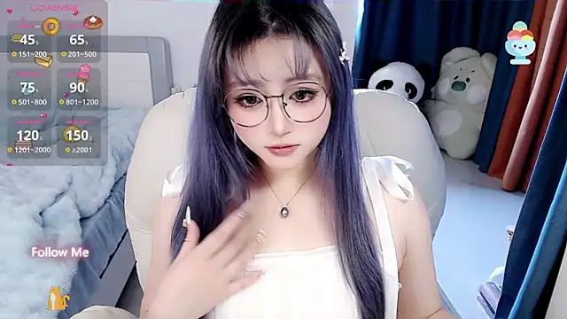 Snapshot of Sweet-18wanwan chatting on 03-09-25, 08:42 Sweet-18wanwan online show from 03-09-25, 08:42