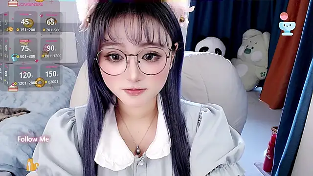 Snapshot of Sweet-18wanwan chatting on 03-21-25, 10:39 Sweet-18wanwan online show from 03-21-25, 10:39