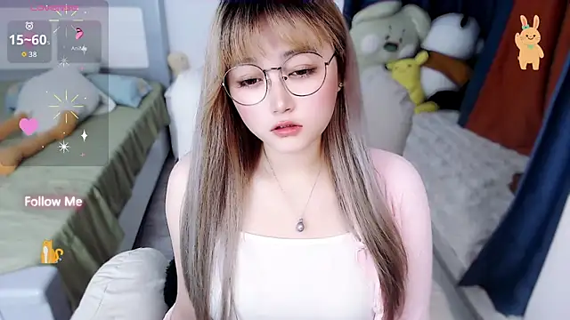 Snapshot of Sweet-18wanwan chatting on 10-20-25, 03:34 Sweet-18wanwan online show from 10-20-25, 03:34