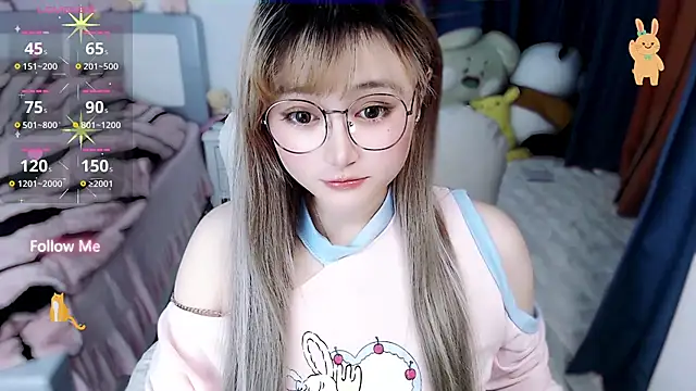 Snapshot of Sweet-18wanwan chatting on 10-25-25, 03:40 Sweet-18wanwan online show from 10-25-25, 03:40