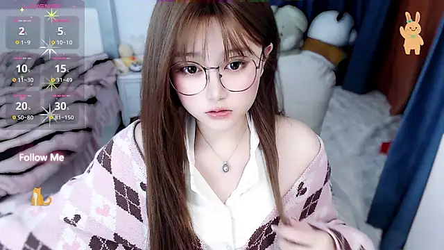 Snapshot of Sweet-18wanwan chatting on 12-05-25, 12:25 Sweet-18wanwan online show from 12-05-25, 12:25