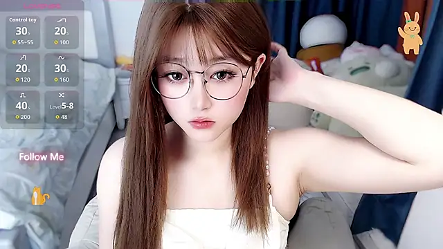 Snapshot of Sweet-18wanwan chatting on 03-09-26, 10:03 Sweet-18wanwan online show from 03-09-26, 10:03