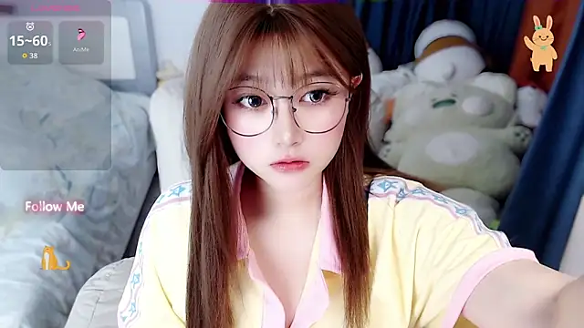 Snapshot of Sweet-18wanwan chatting on 03-22-26, 09:29 Sweet-18wanwan online show from 03-22-26, 09:29