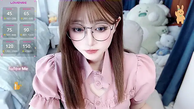 Snapshot of Sweet-18wanwan chatting on 04-08-26, 04:40 Sweet-18wanwan online show from 04-08-26, 04:40
