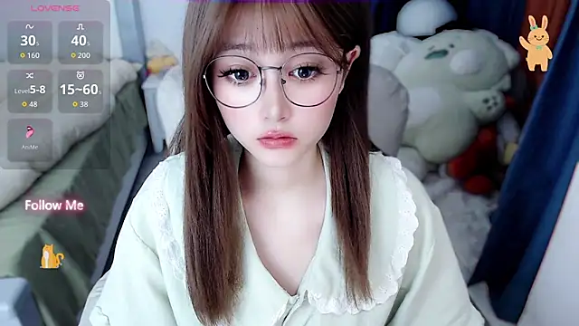 Snapshot of Sweet-18wanwan chatting on 05-03-26, 05:19 Sweet-18wanwan online show from 05-03-26, 05:19