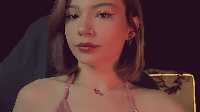 Snapshot of SandraBoyl chatting on 12-04-25, 08:56 SandraBoyl online show from 12-04-25, 08:56