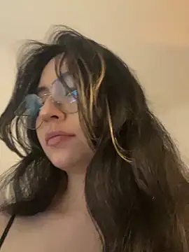 marie2  online show from 10-11-25, 11:20