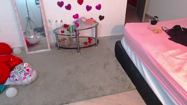 SaraApril 1 online show from 02-16-25, 03:04