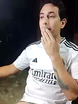 Rejy1992 online show from 01-17-25, 04:06