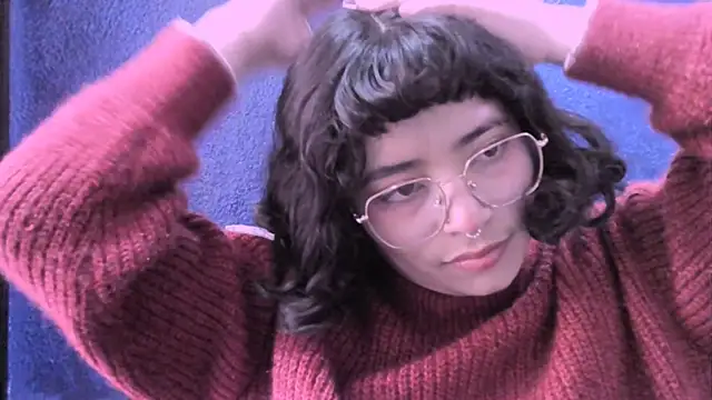 Snapshot of NinaYellow chatting on 01-11-25, 02:36 NinaYellow online show from 01-11-25, 02:36