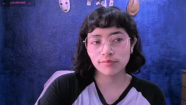 Snapshot of NinaYellow chatting on 01-29-25, 04:41 NinaYellow online show from 01-29-25, 04:41