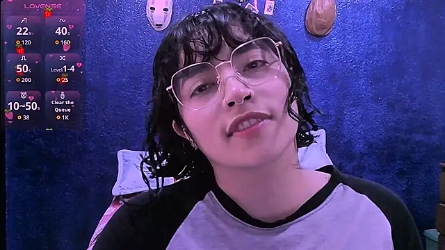 Snapshot of NinaYellow chatting on 03-09-26, 02:21 NinaYellow online show from 03-09-26, 02:21