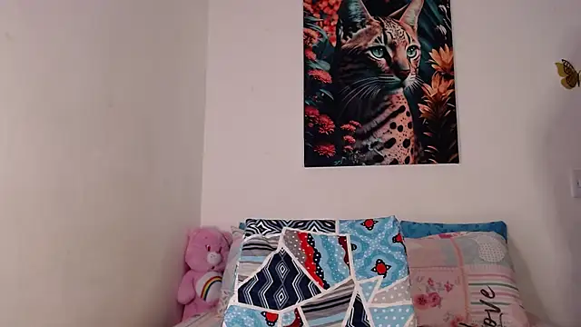 Snapshot of SINDYC chatting on 02-28-25, 02:20 SINDYC online show from 02-28-25, 02:20