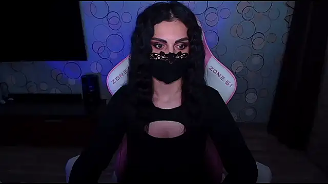 Snapshot of __Yasmina__ chatting on 05-21-26, 04:52 Yasmina online show from 05-21-26, 04:52