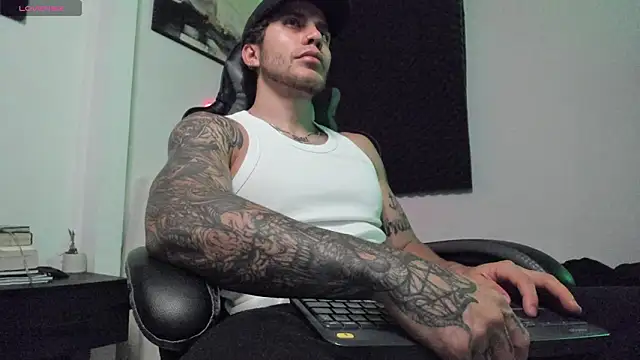 LucianSinclair online show from 02-25-26, 03:16