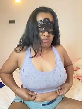 Snapshot of Shasha_X chatting on 02-18-25, 09:53 Shasha X online show from 02-18-25, 09:53